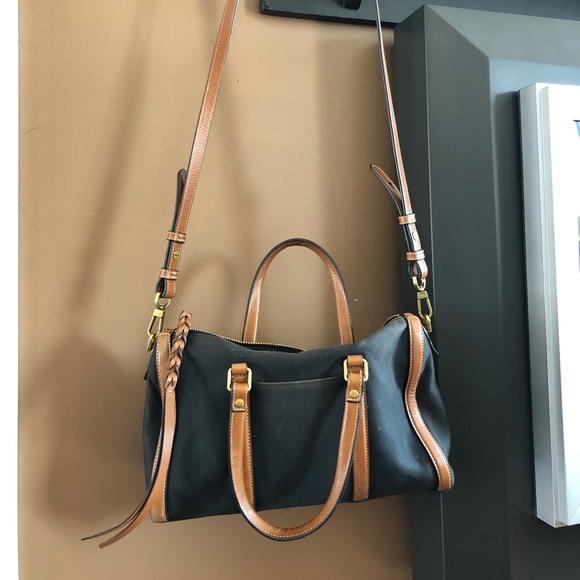 Fossil Crossbody Purse - Picture 2 of 8